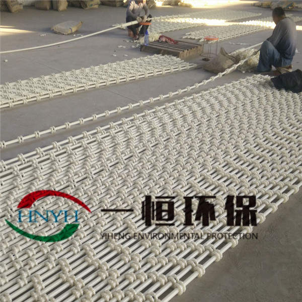 ABS�ο�Ĥ�՚�Uɢ���M�b�F��